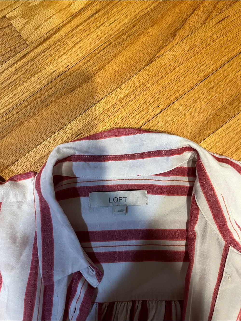 Lightweight Red & White Striped Short-Sleeve Shirt - Picture 2 of 2
